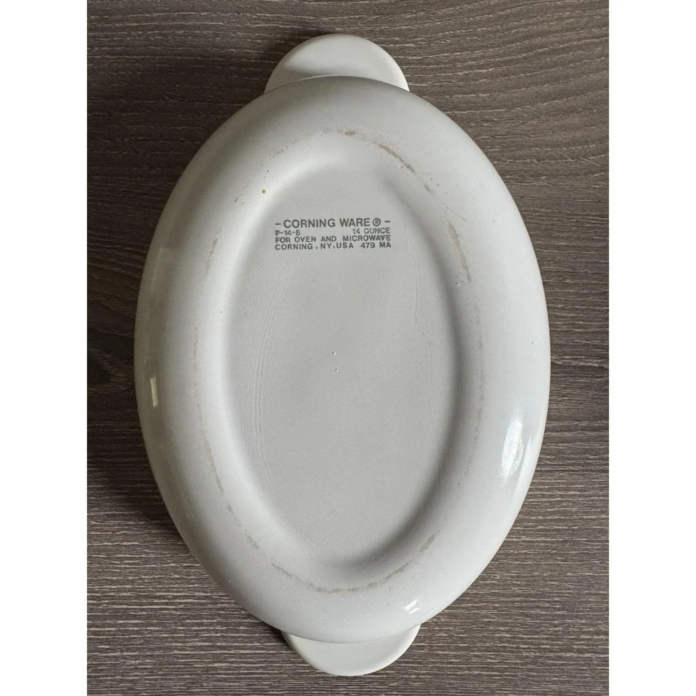 CORNING WARE P-14-B White Oval 14 Oz Casserole Baking Dish Oven Microwave No Lid